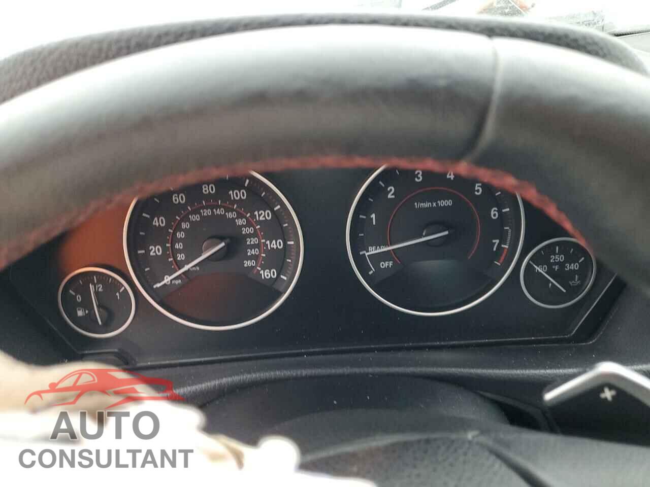 BMW 3 SERIES 2016 - WBA8E9G55GNU29218