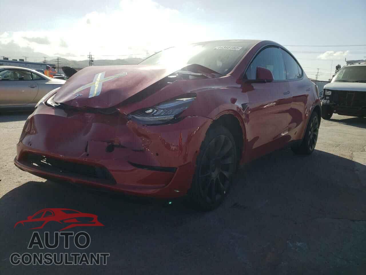 TESLA MODEL Y 2021 - 5YJYGAEE5MF280854