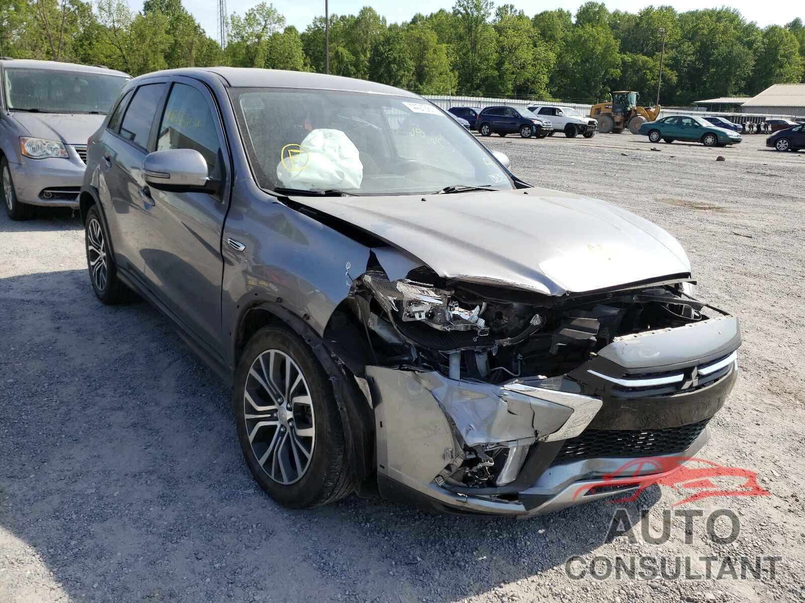 MITSUBISHI OUTLANDER 2019 - JA4AR3AU9KU011243