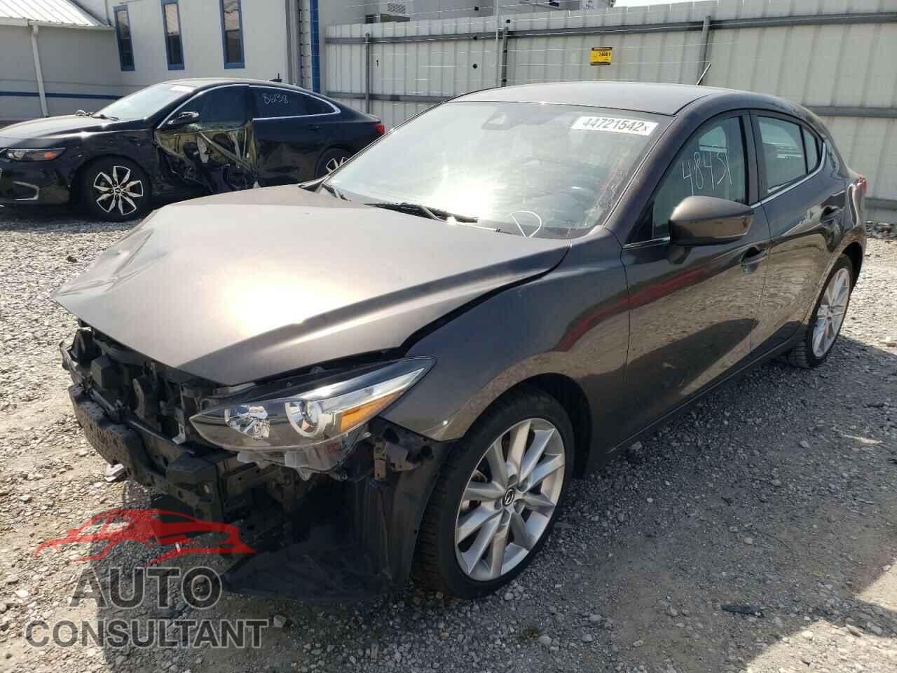 MAZDA 3 2017 - 3MZBN1L79HM124489