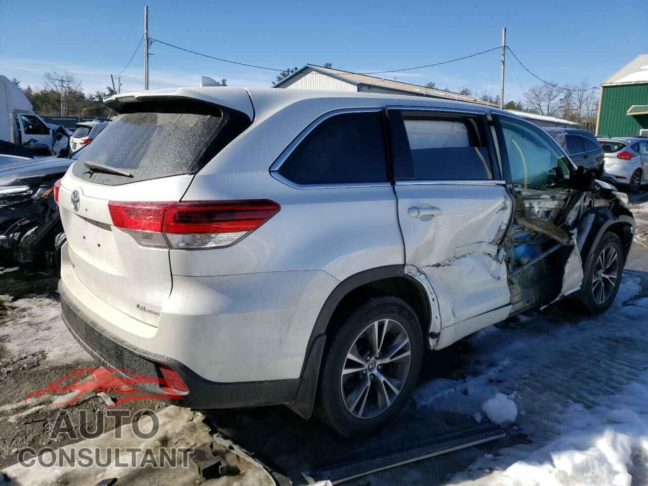 TOYOTA HIGHLANDER 2017 - 5TDBZRFH8HS371013