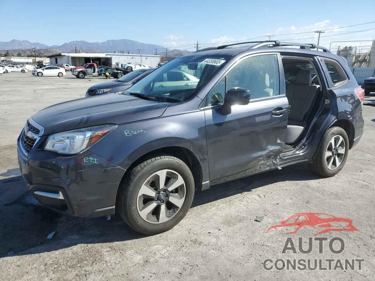 SUBARU FORESTER 2018 - JF2SJAJC3JH609625