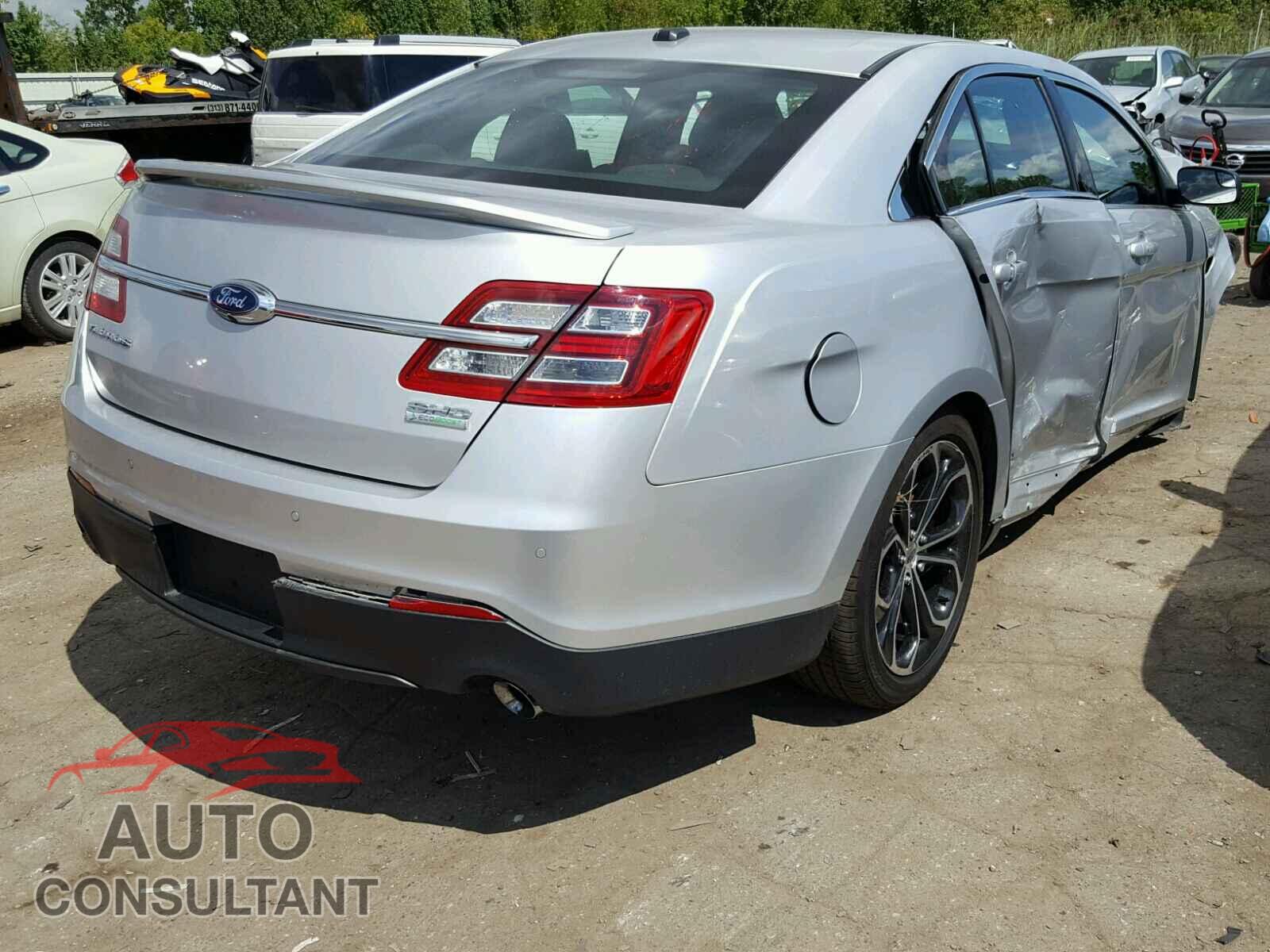 FORD TAURUS 2016 - 1FAHP2KT5GG137928
