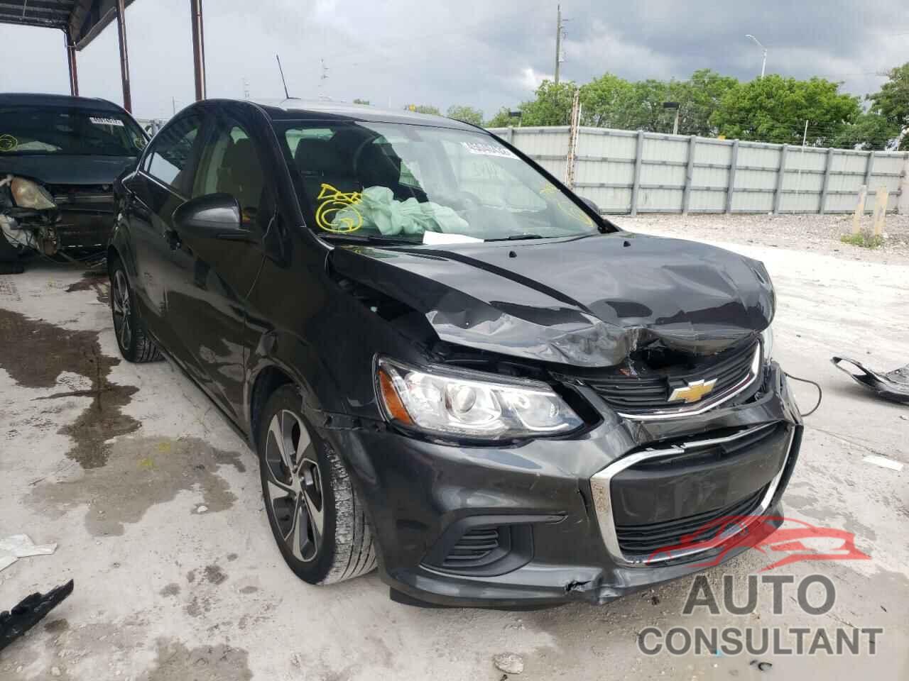 CHEVROLET SONIC 2019 - 1G1JF5SB7K4124091