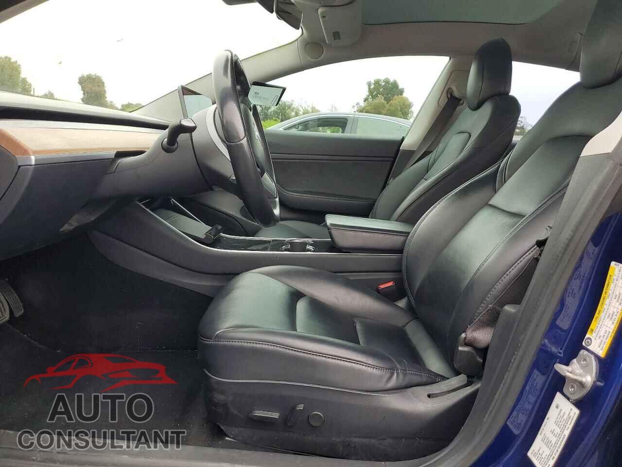 TESLA MODEL 3 2018 - 5YJ3E1EA5JF042639