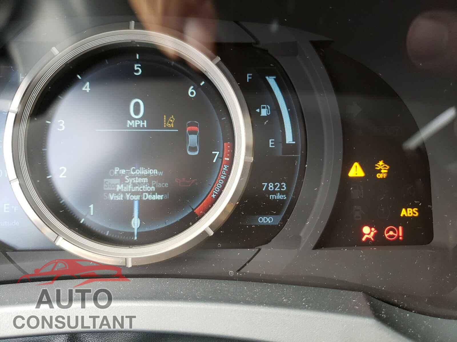 LEXUS IS 2019 - JTHC81D23K5037345