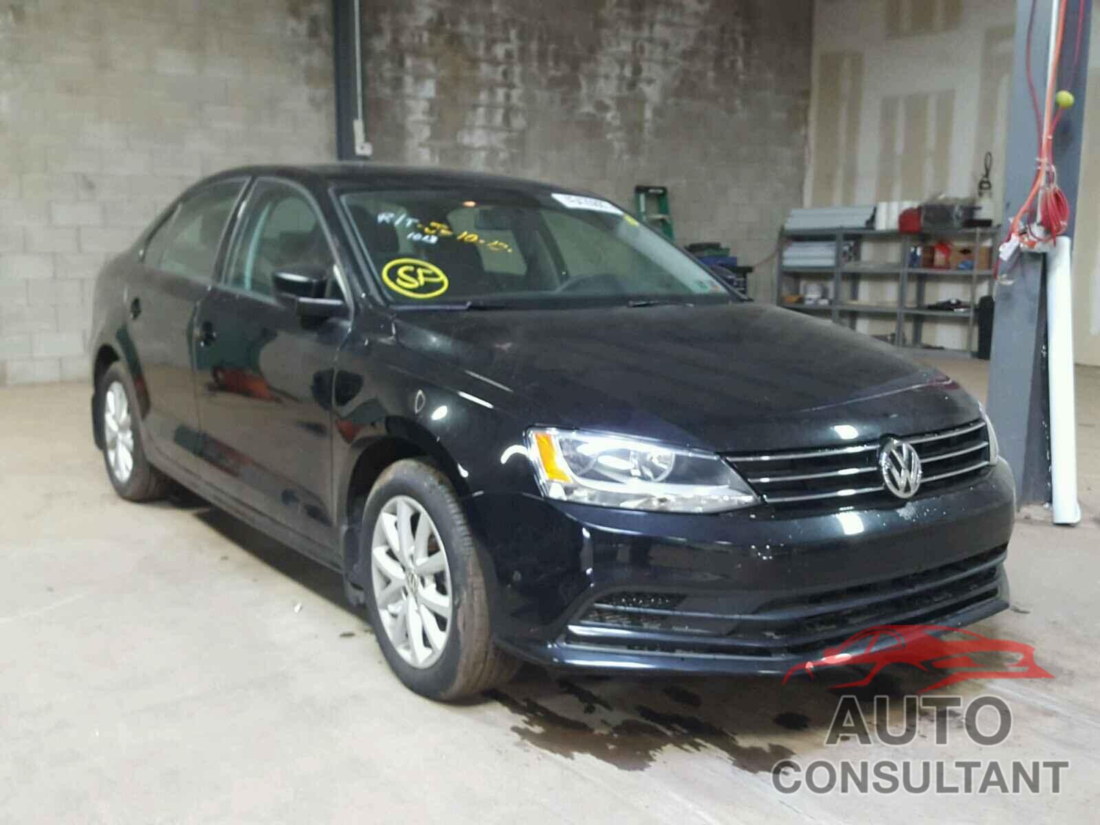 VOLKSWAGEN JETTA 2015 - 3VWD17AJ6FM299396