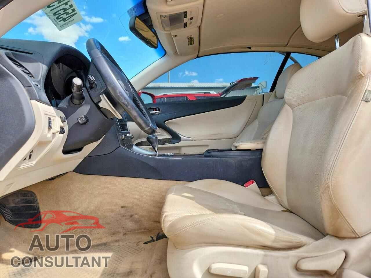 LEXUS IS 2010 - JTHFF2C21A2507379