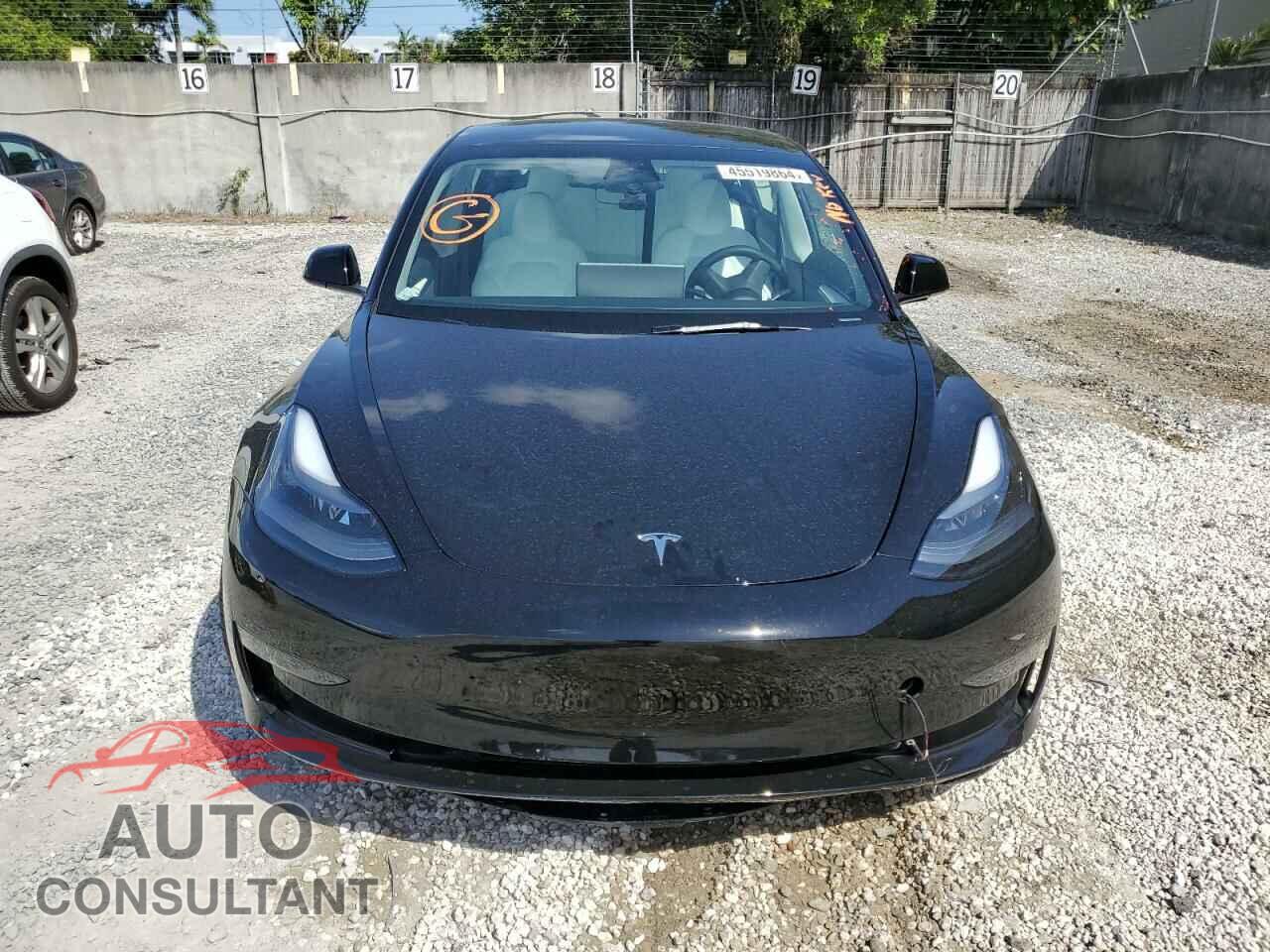 TESLA MODEL 3 2023 - 5YJ3E1EB3PF677764