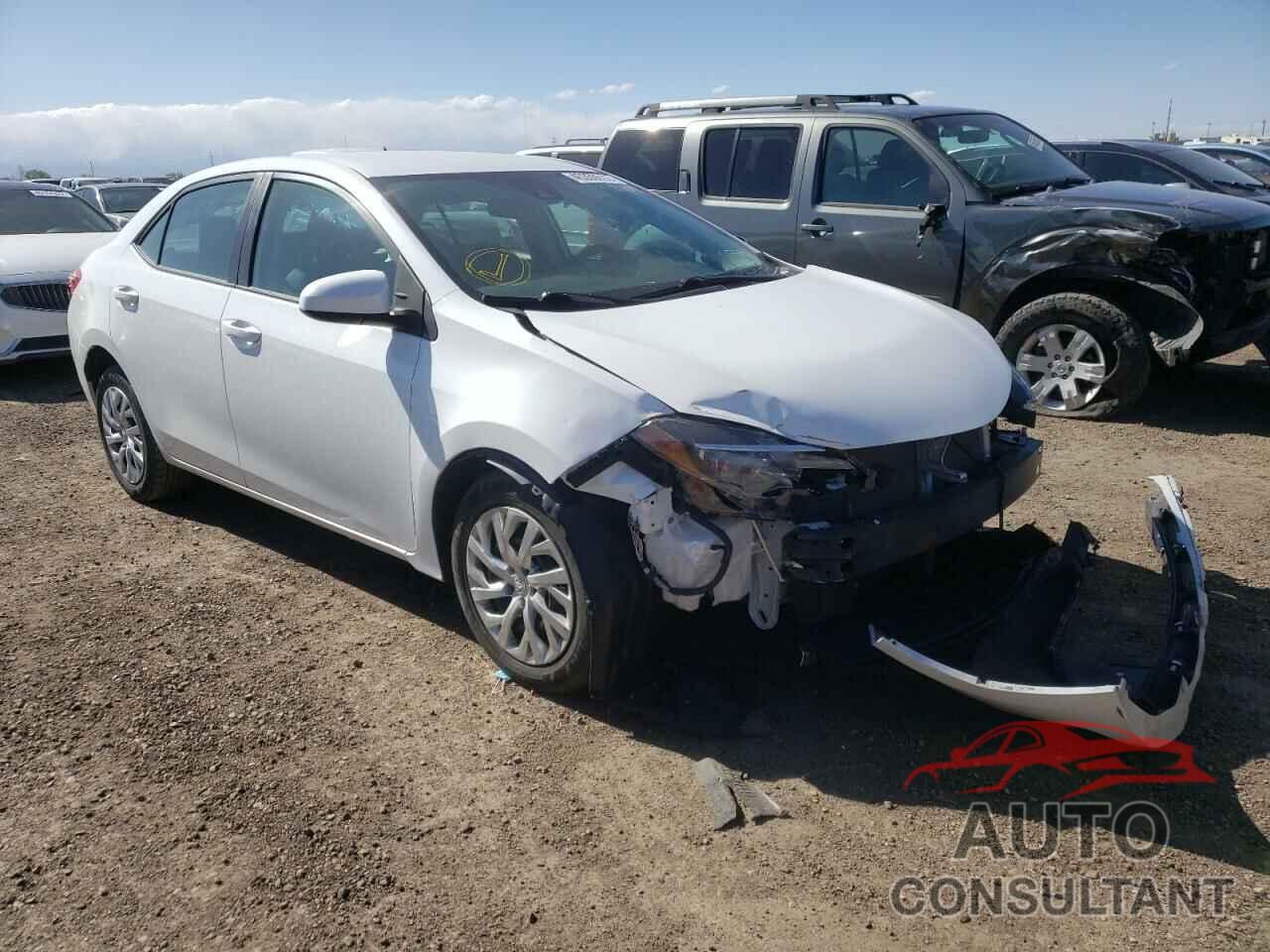 TOYOTA COROLLA 2018 - 5YFBURHE1JP827689