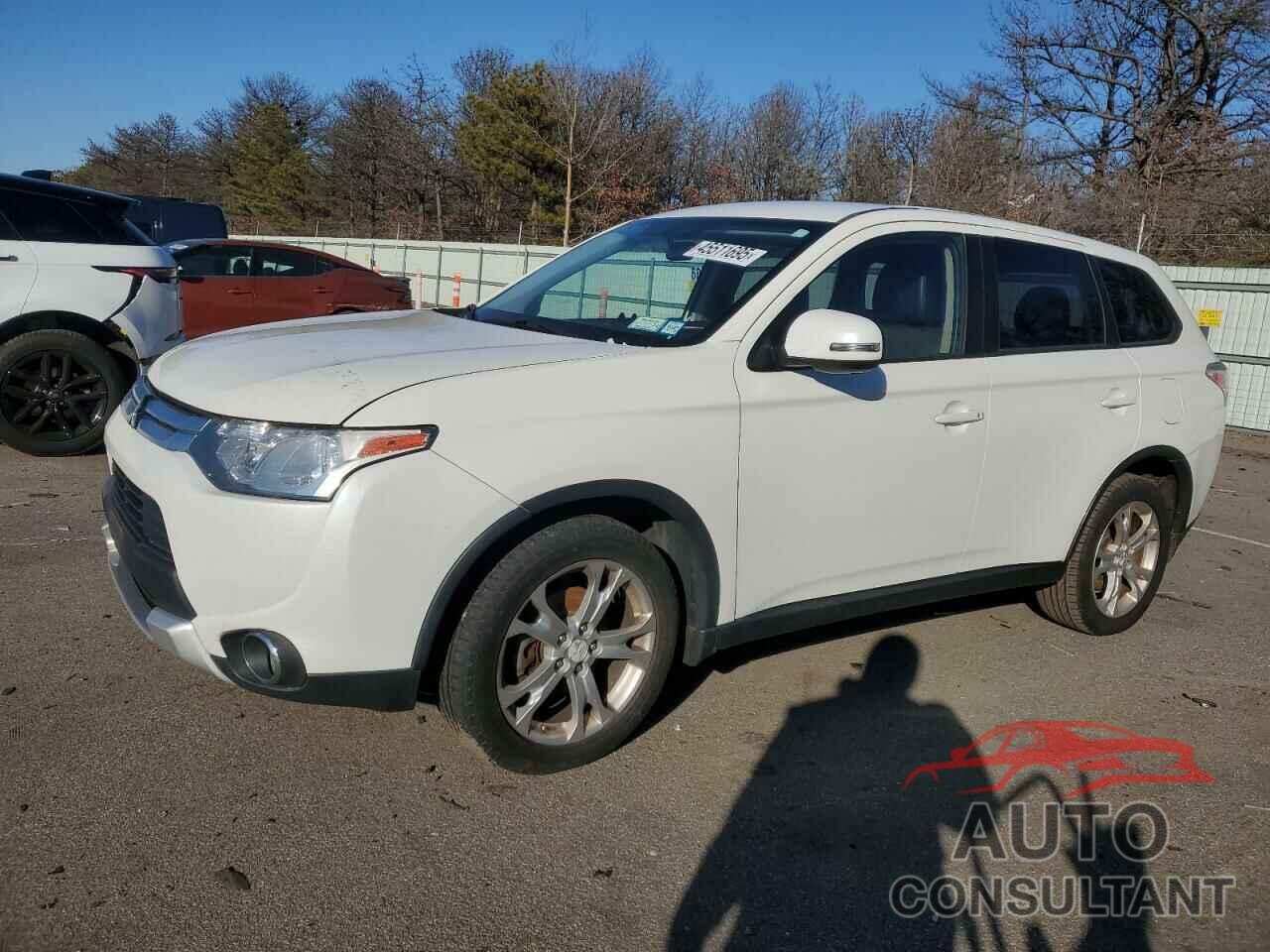 MITSUBISHI OUTLANDER 2015 - JA4AZ3A30FZ000194