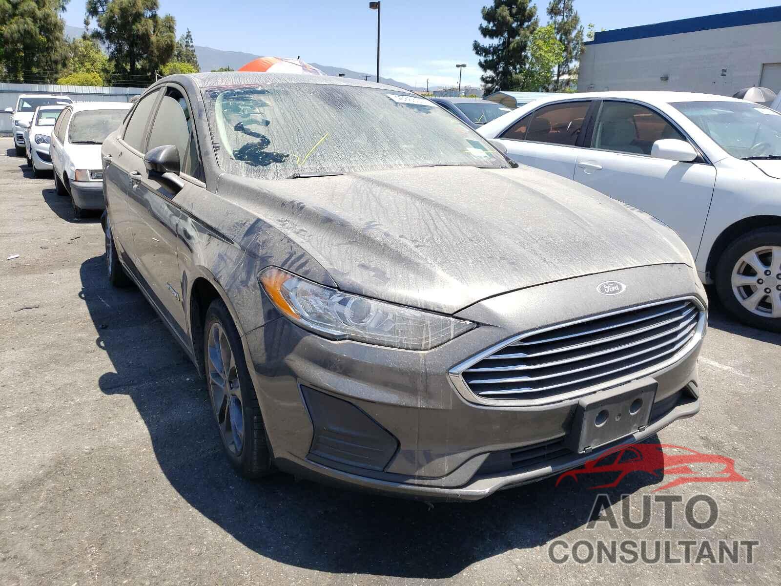 FORD FUSION 2019 - 3FA6P0LU2KR257061