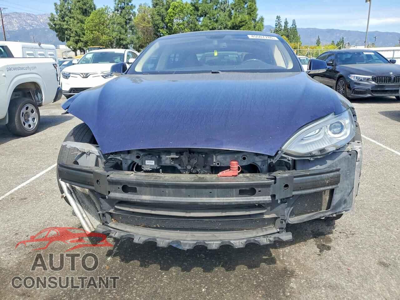 TESLA MODEL S 2014 - 5YJSA1H18EFP52997