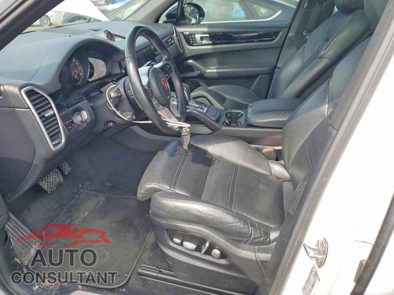 PORSCHE CAYENNE 2019 - WP1AA2AY5KDA14522