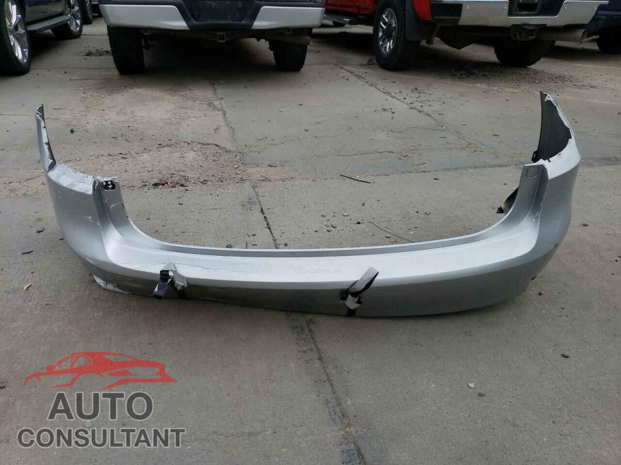 LEXUS IS 2016 - JTHCE1D26G5010656