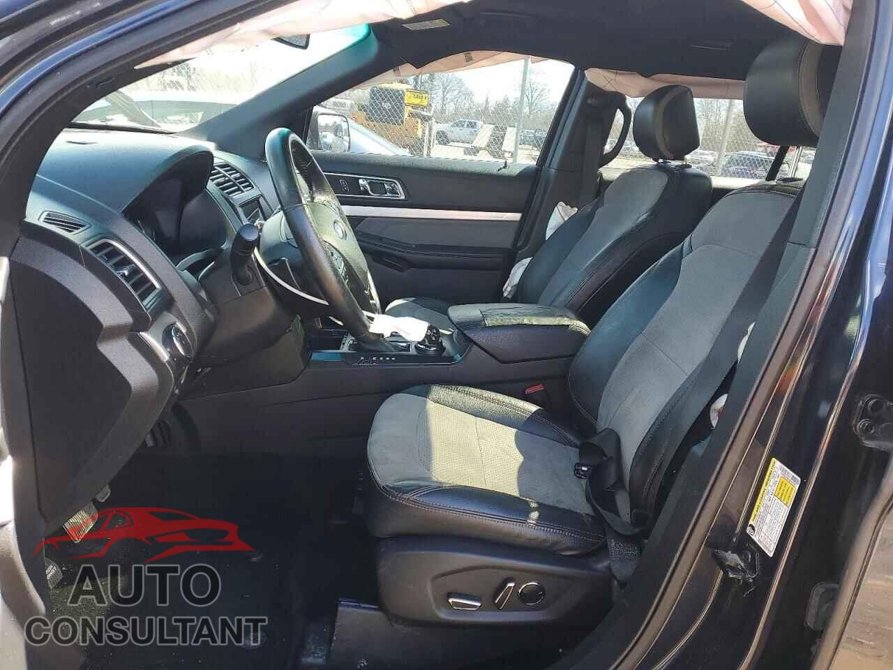 FORD EXPLORER 2017 - 1FM5K8D82HGA83606