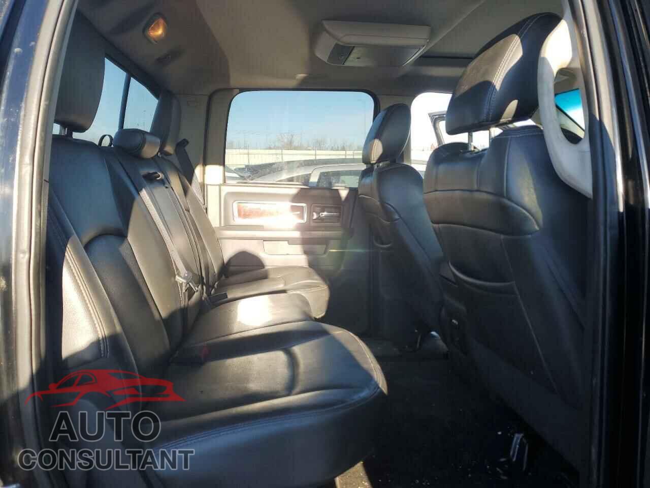 DODGE RAM 1500 2012 - 1C6RD7NT0CS249759