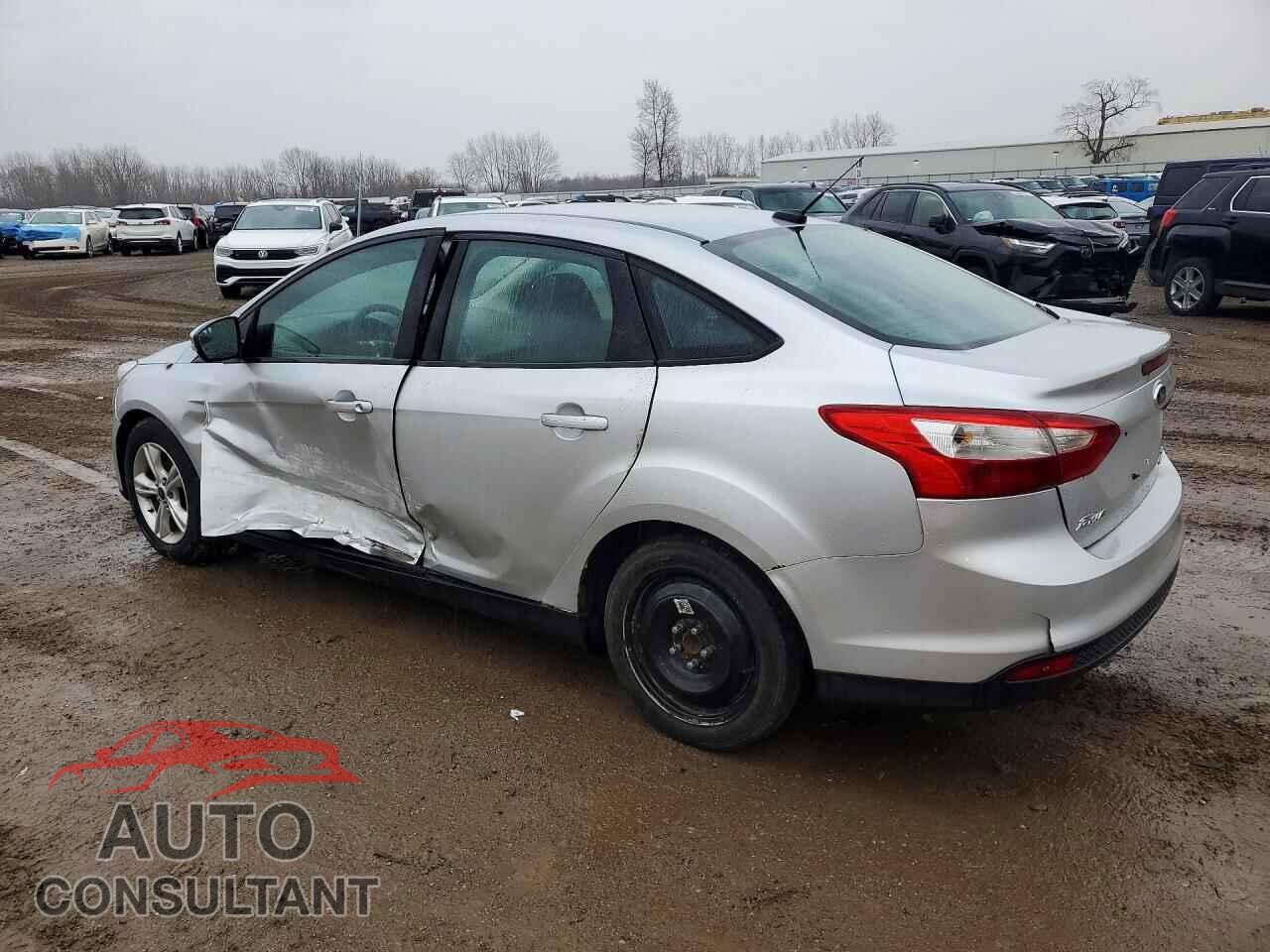 FORD FOCUS 2013 - 1FADP3F2XDL126061