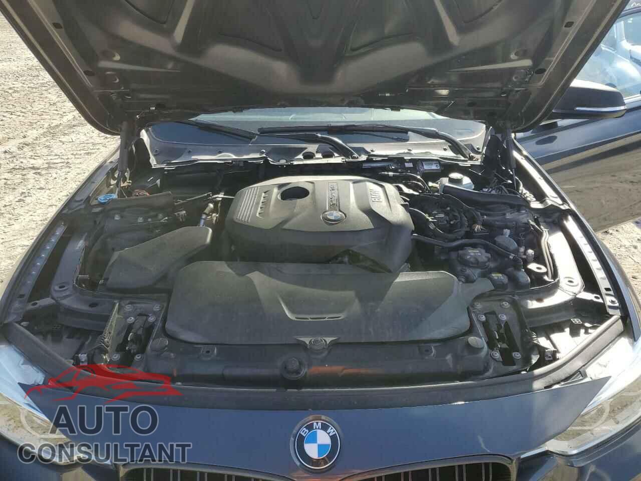 BMW 3 SERIES 2017 - WBA8D9G57HNT90944
