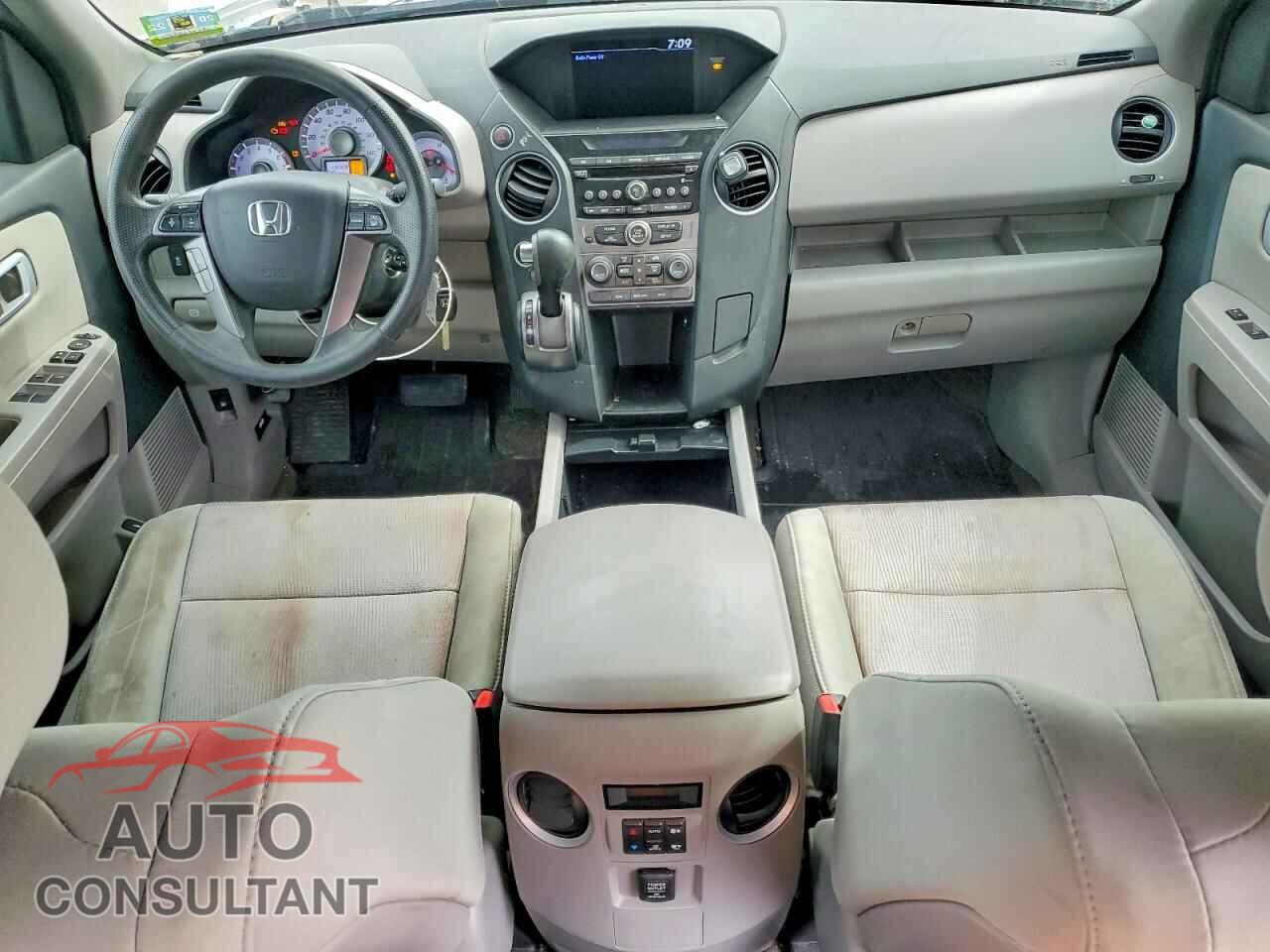 HONDA PILOT 2015 - 5FNYF4H43FB055309