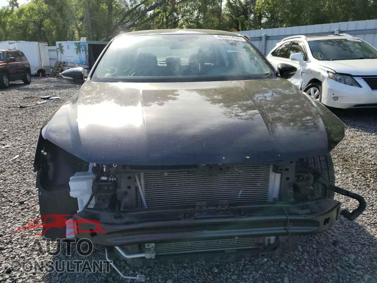 VOLKSWAGEN PASSAT 2018 - 1VWBA7A38JC006701
