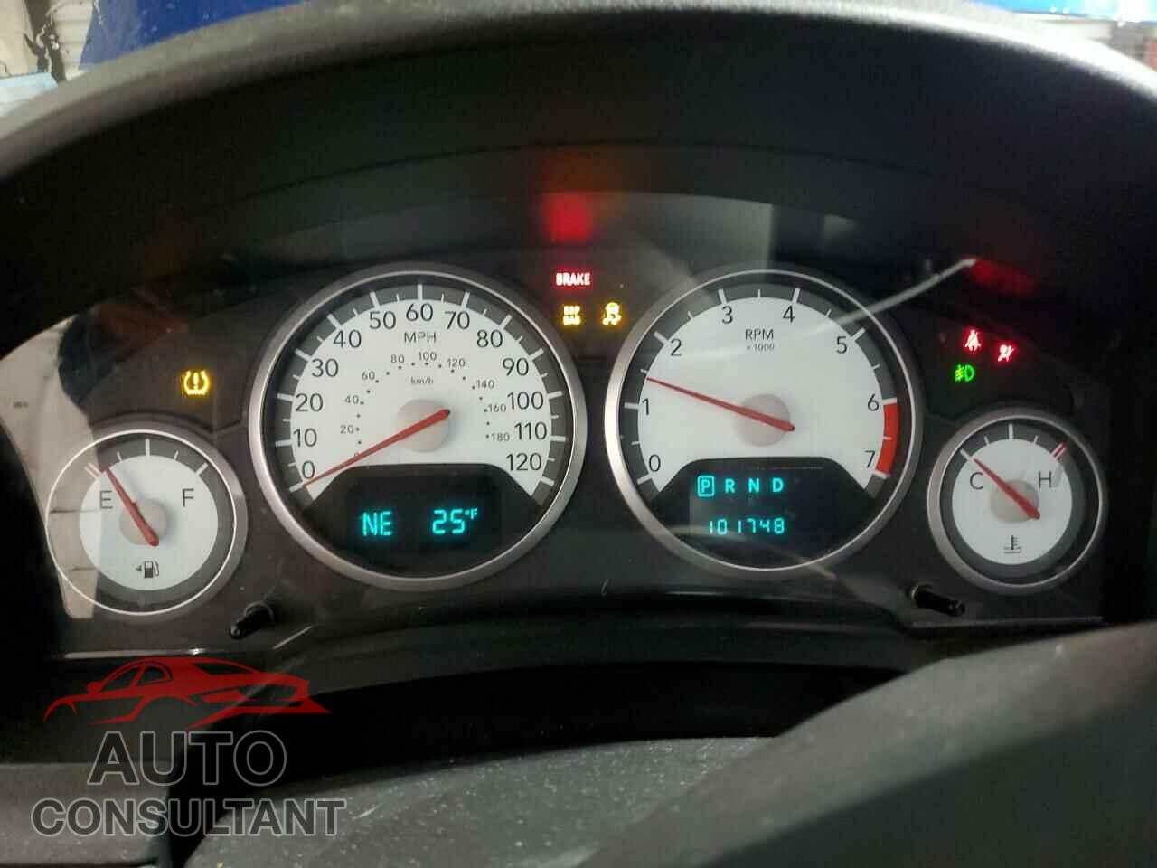 DODGE CARAVAN 2010 - 2D4RN5D13AR331173