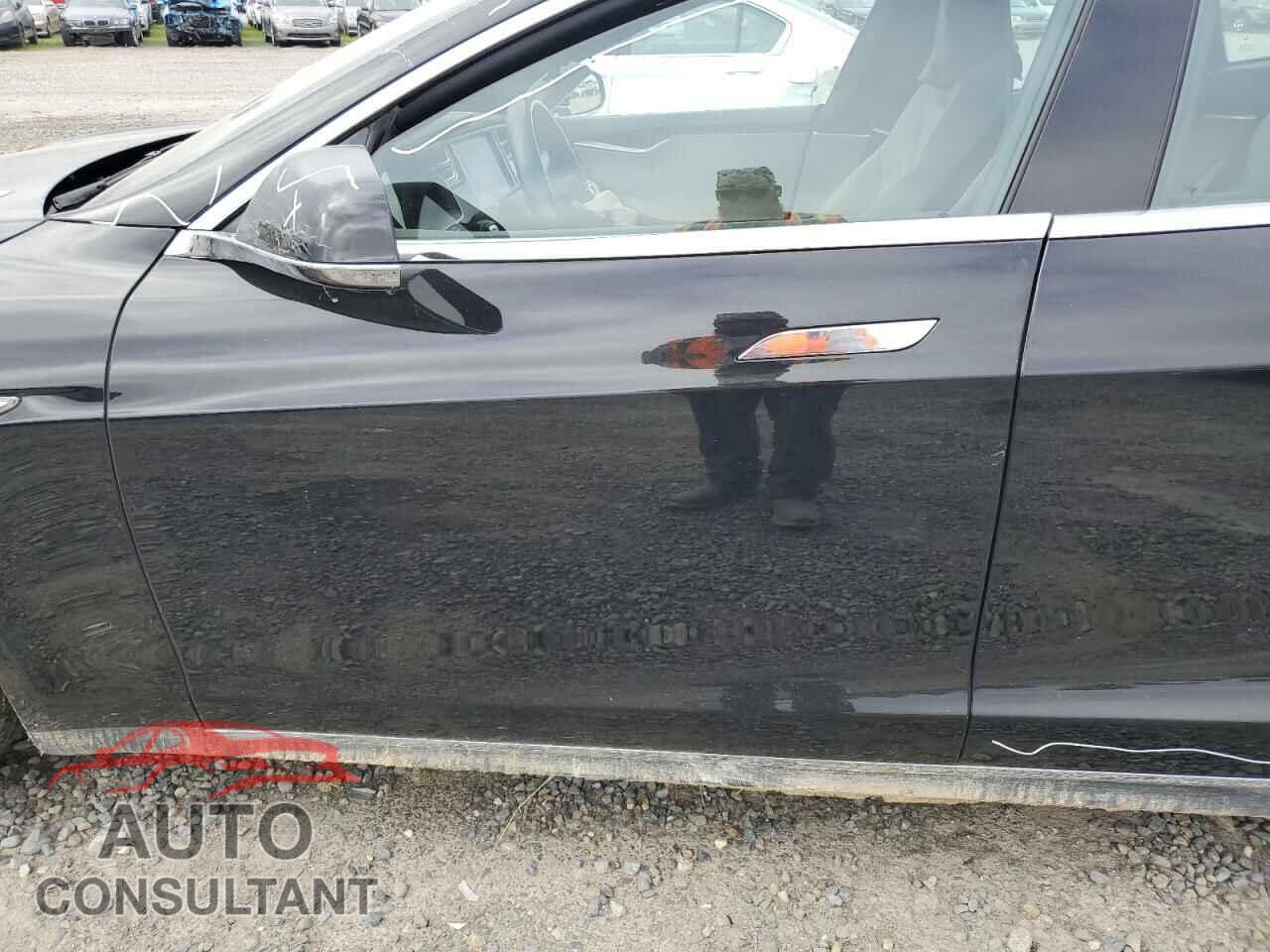 TESLA MODEL S 2016 - 5YJSA1E24GF135628