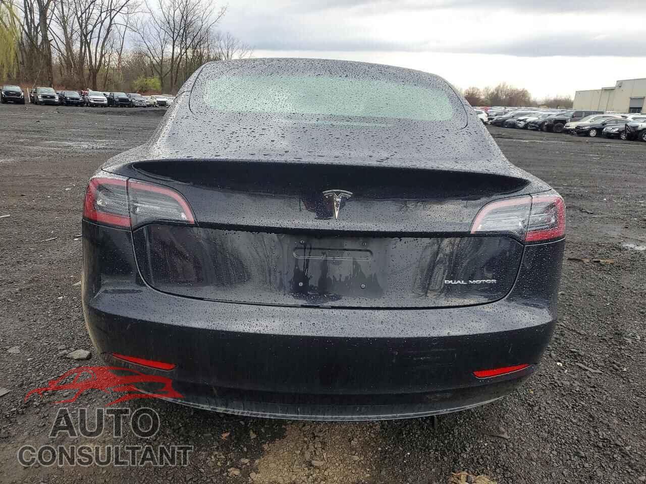 TESLA MODEL 3 2018 - 5YJ3E1EB2JF071816