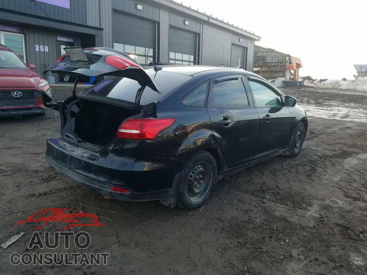 FORD FOCUS 2017 - 1FADP3FE5HL305107