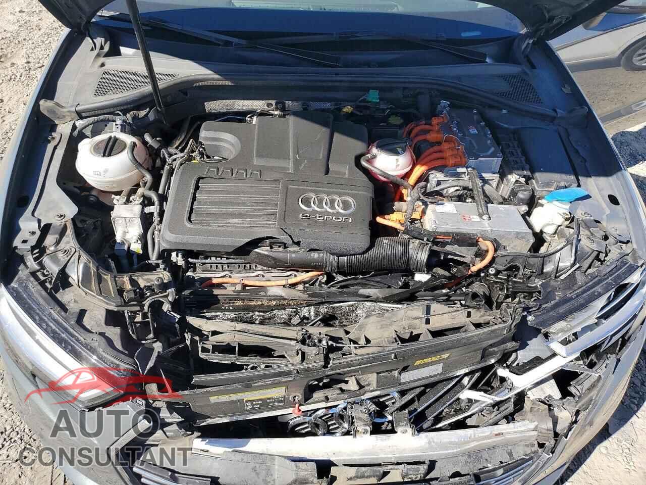 AUDI A3 2017 - WAUTPBFF6HA133171