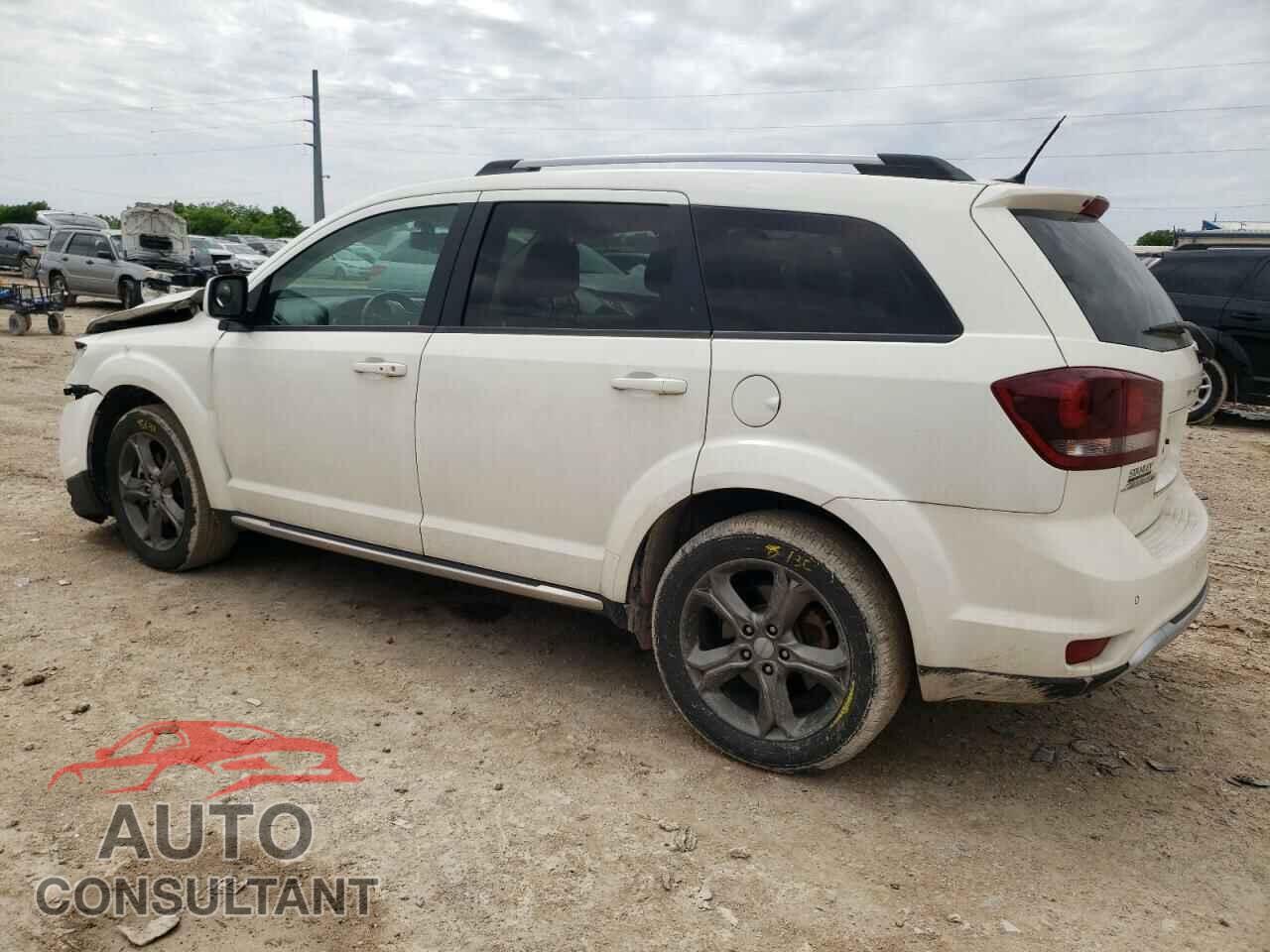 DODGE JOURNEY 2015 - 3C4PDCGGXFT670450