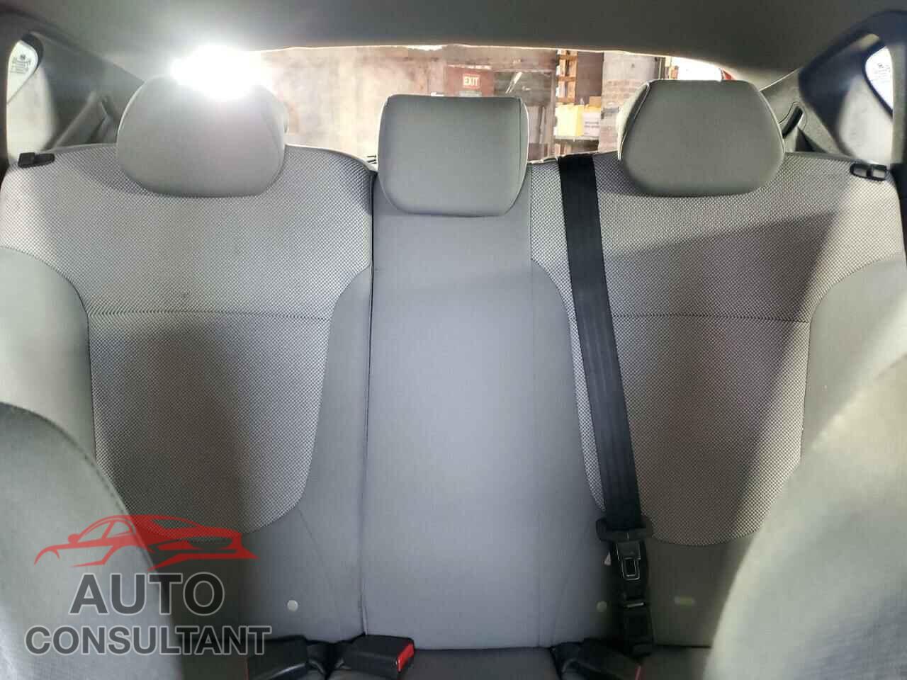 HYUNDAI ACCENT 2012 - KMHCT5AE7CU031850