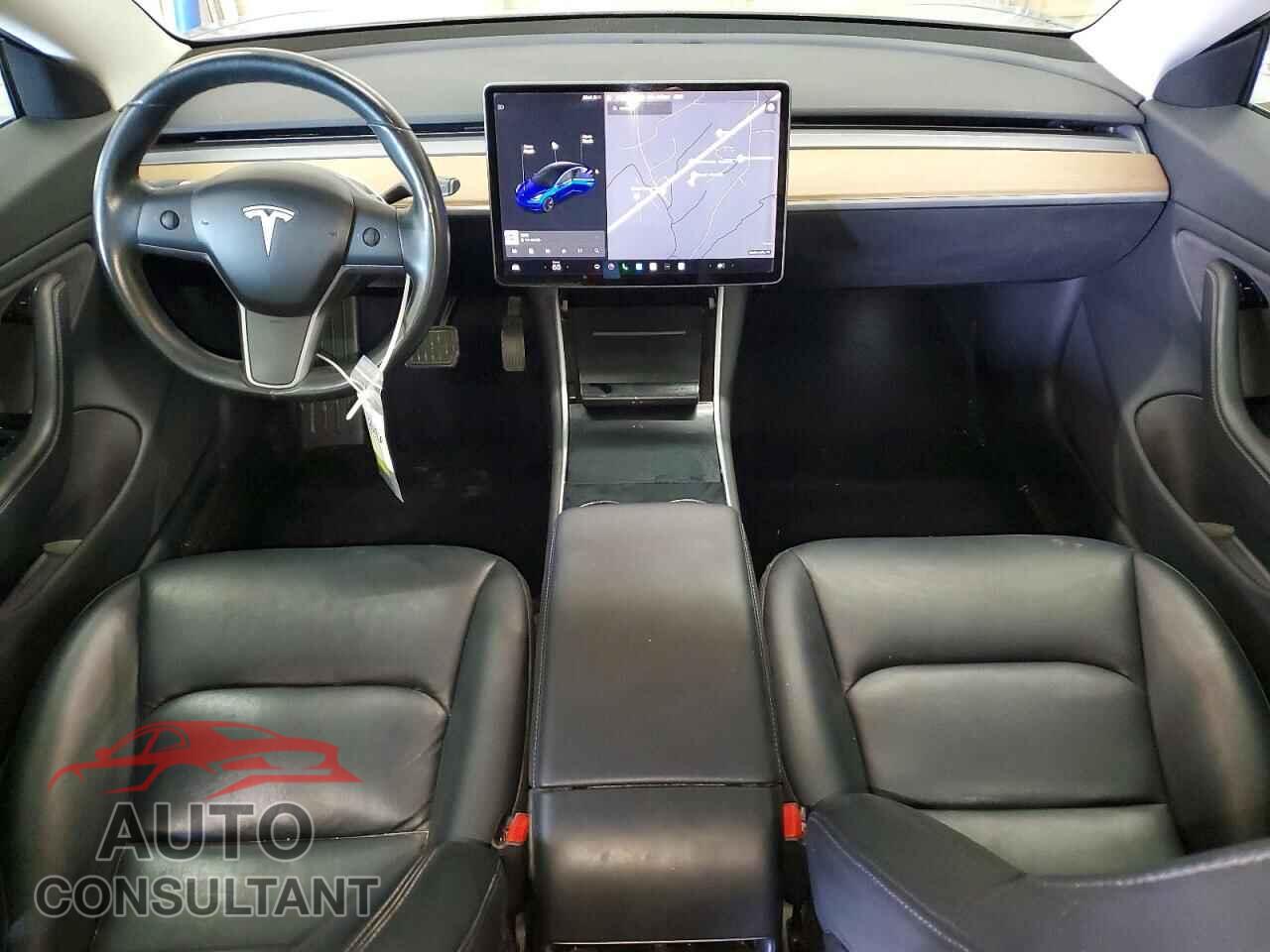TESLA MODEL 3 2018 - 5YJ3E1EB3JF120215