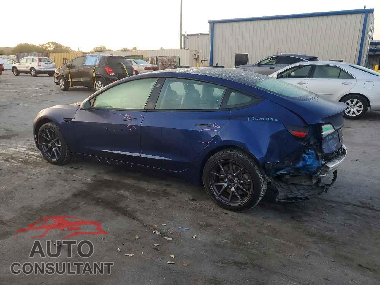 TESLA MODEL 3 2021 - 5YJ3E1EA5MF854656
