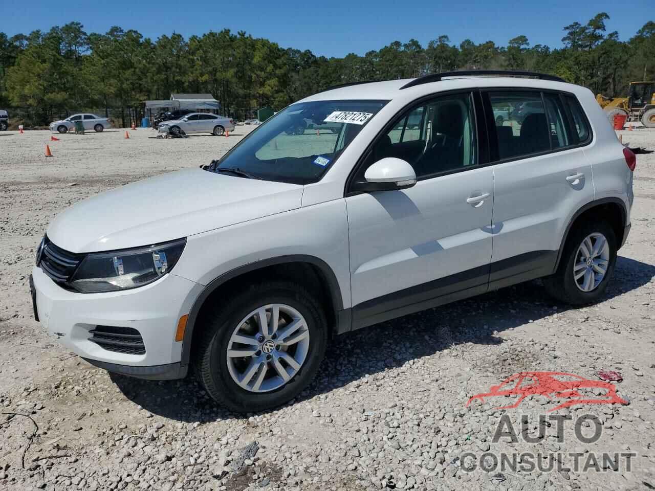 VOLKSWAGEN TIGUAN 2017 - WVGAV7AX1HK019663