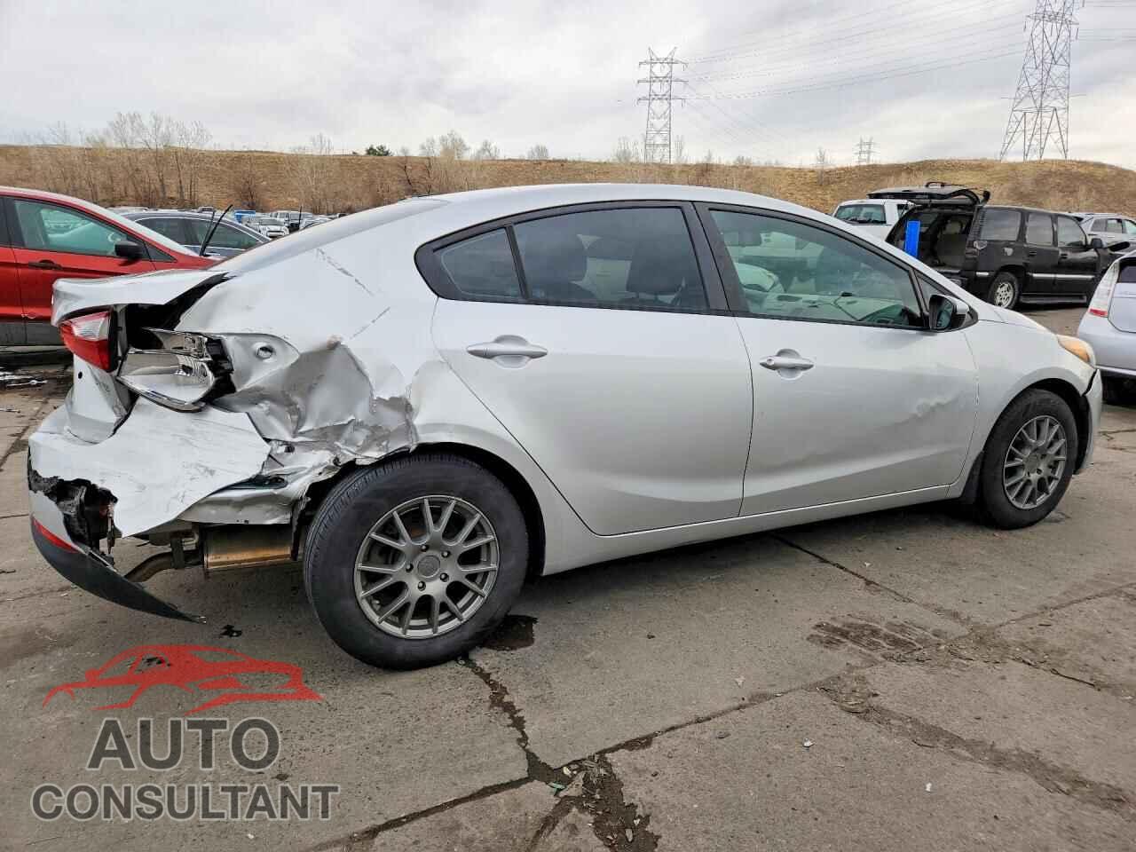 KIA FORTE 2015 - KNAFK4A66F5287318