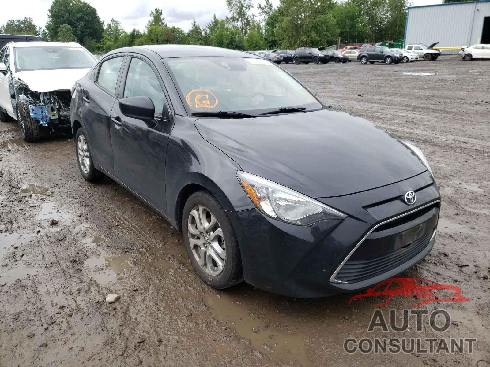 TOYOTA YARIS 2017 - 3MYDLBYV5HY155893