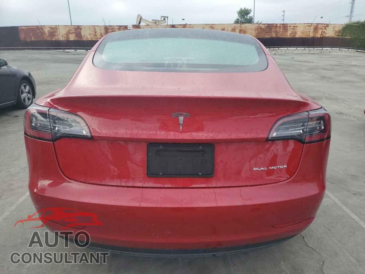 TESLA MODEL 3 2022 - 5YJ3E1EB3NF142799