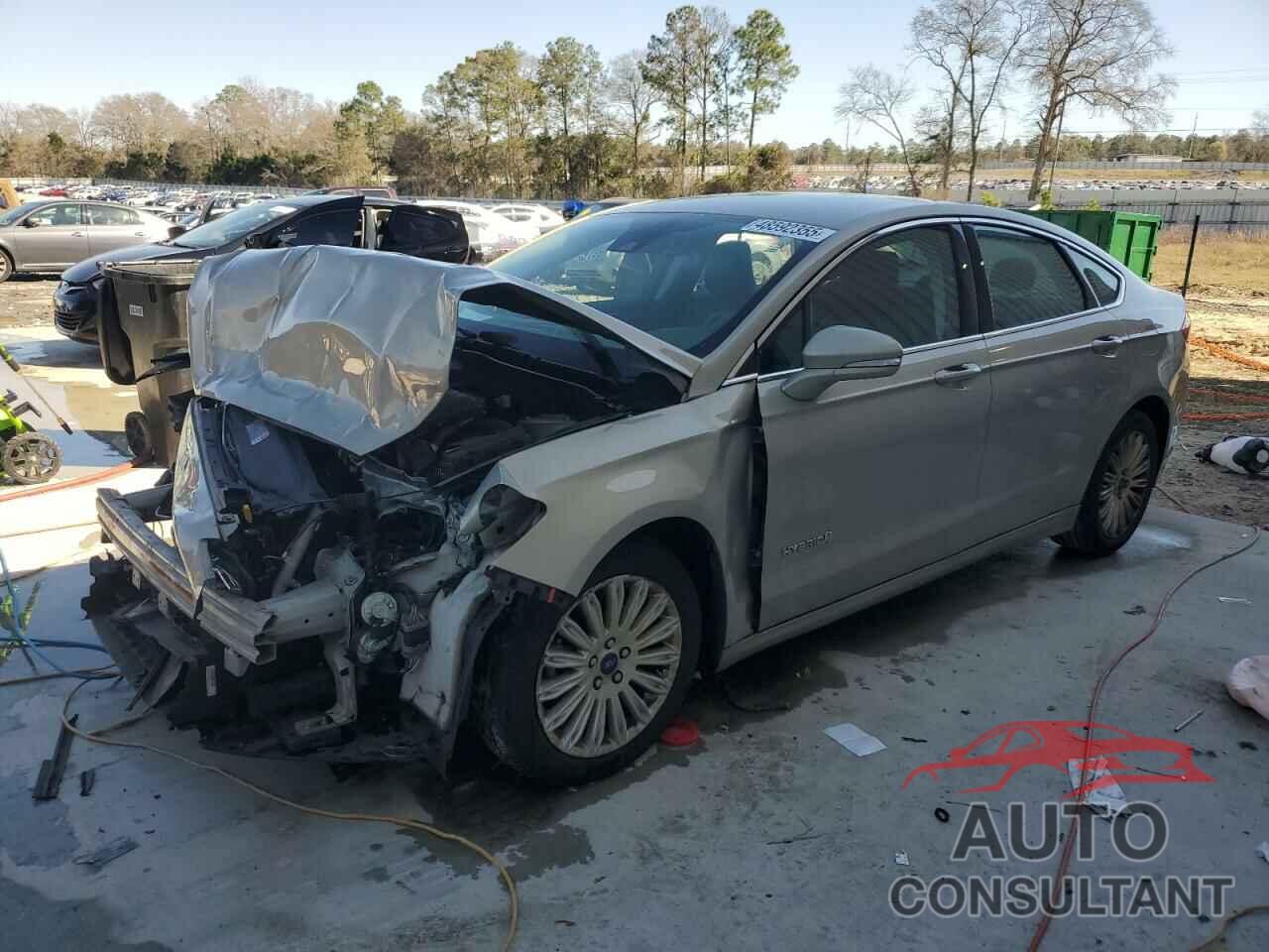 FORD FUSION 2015 - 3FA6P0LU4FR188606