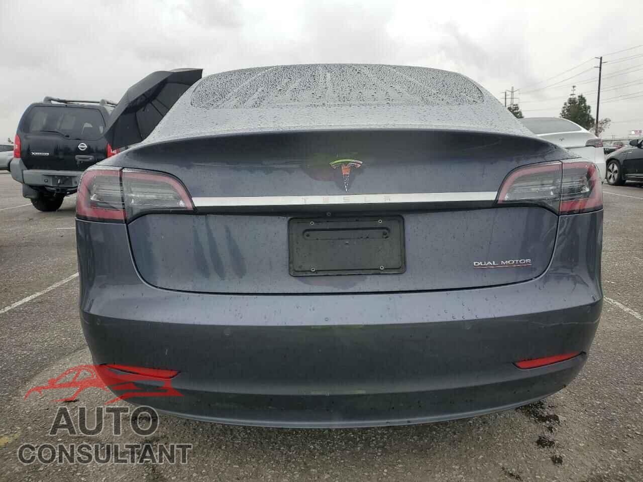 TESLA MODEL 3 2019 - 5YJ3E1EA9KF447453