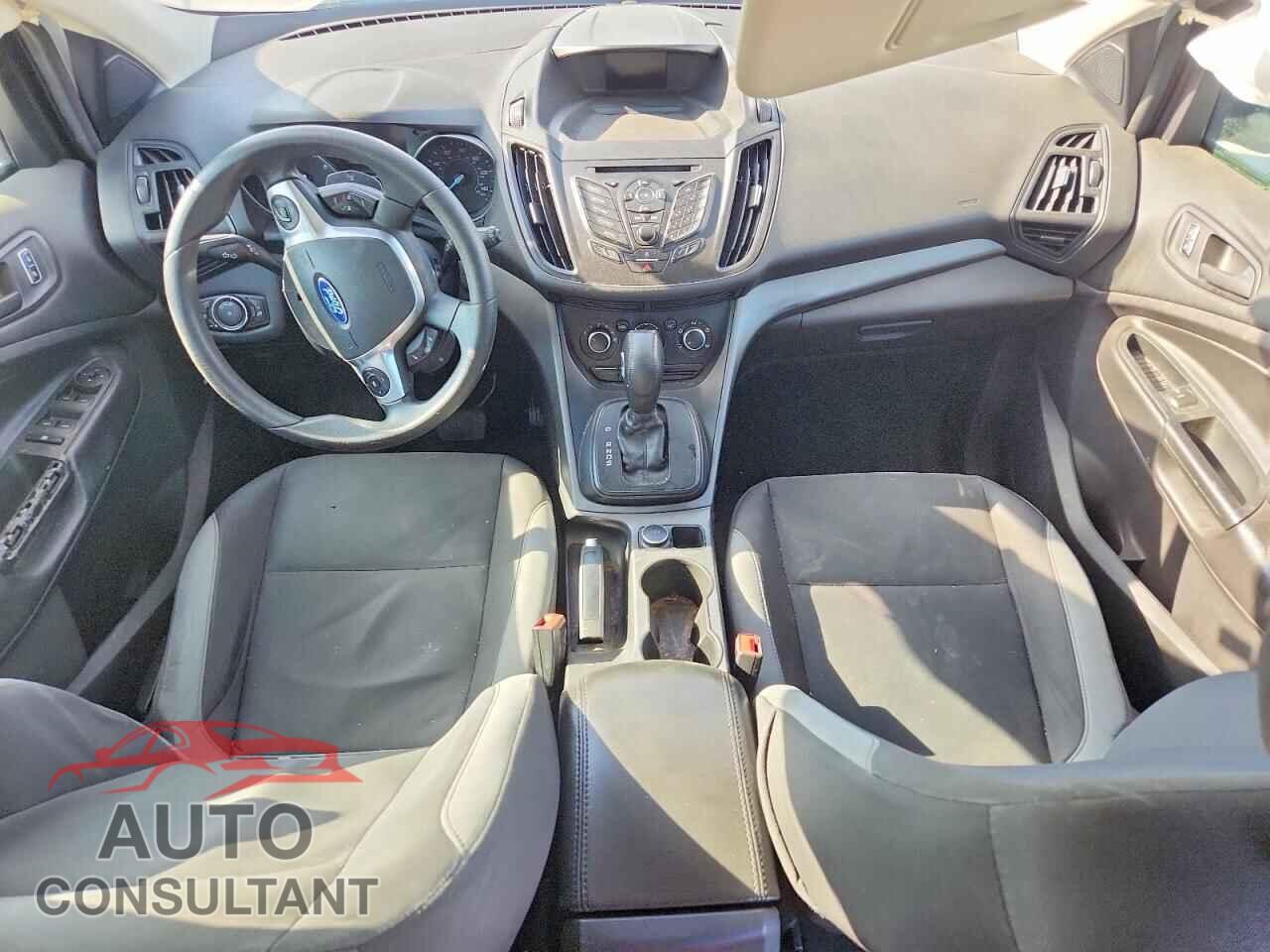 FORD ESCAPE 2014 - 1FMCU0F72EUE15290