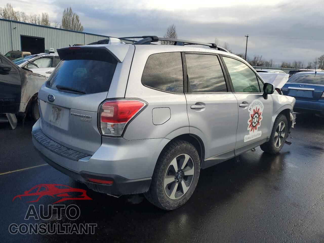 SUBARU FORESTER 2017 - JF2SJAEC0HH478223
