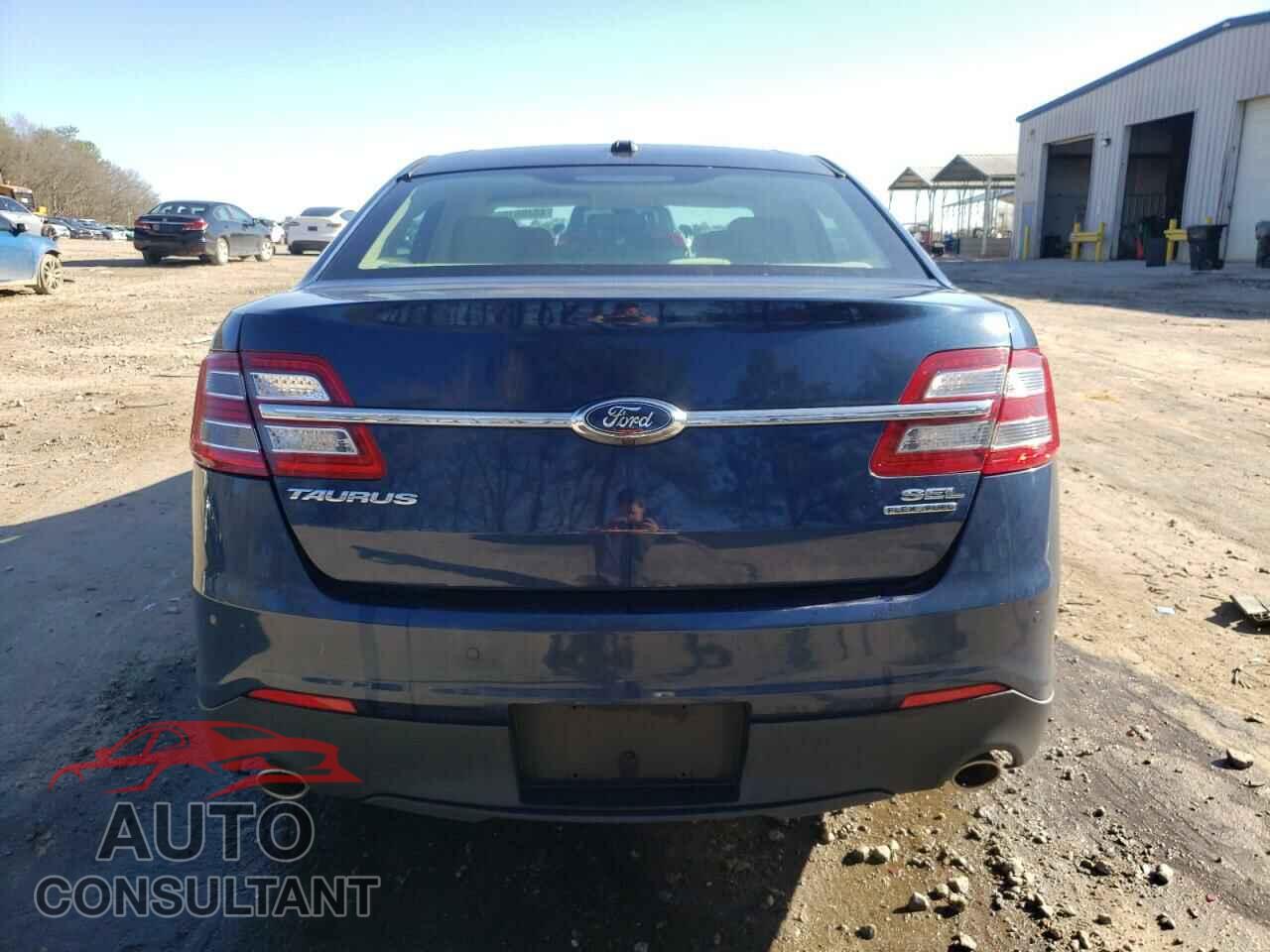FORD TAURUS 2017 - 1FAHP2E87HG125143