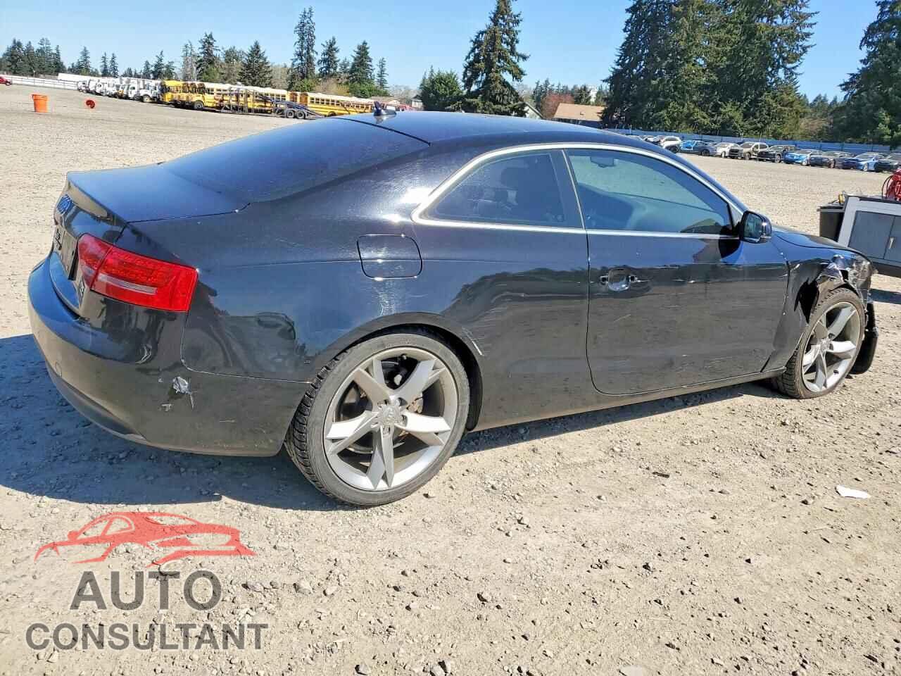 AUDI A5 2011 - WAULFAFR3BA014122