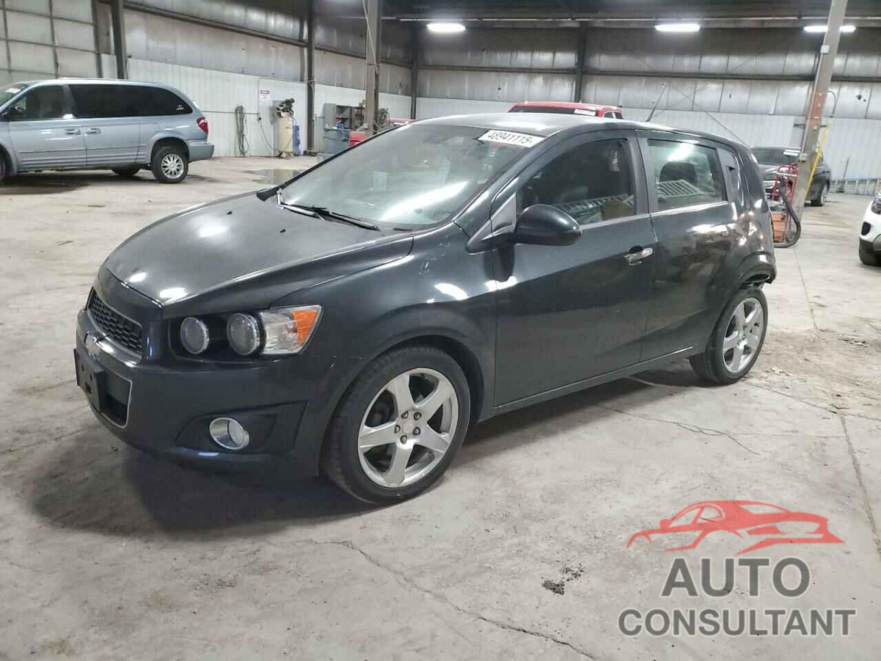 CHEVROLET SONIC 2014 - 1G1JE6SB8E4233382