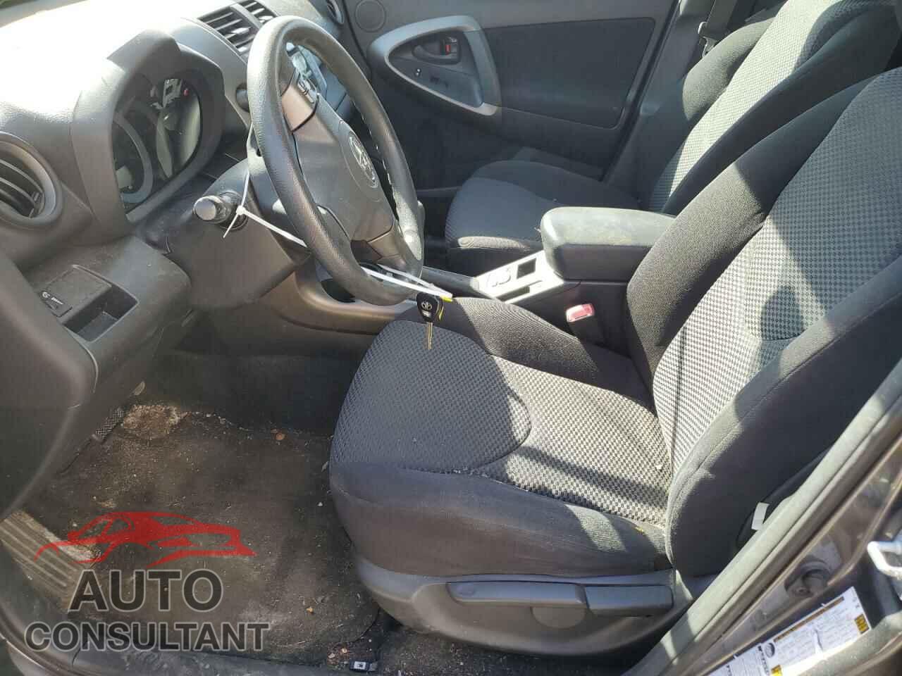 TOYOTA RAV4 2010 - JTMRF4DV2AD031859