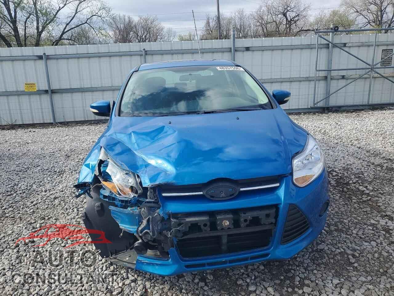 FORD FOCUS 2014 - 1FADP3F24EL320845