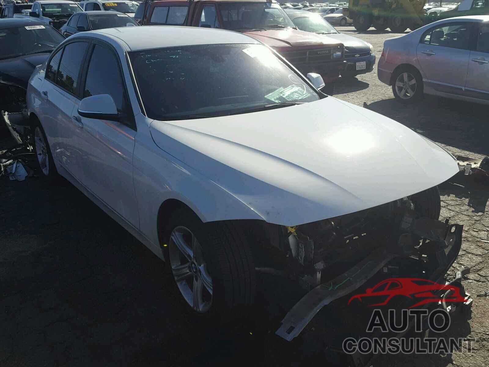BMW 3 SERIES 2015 - WBA3B1G53FNT05225