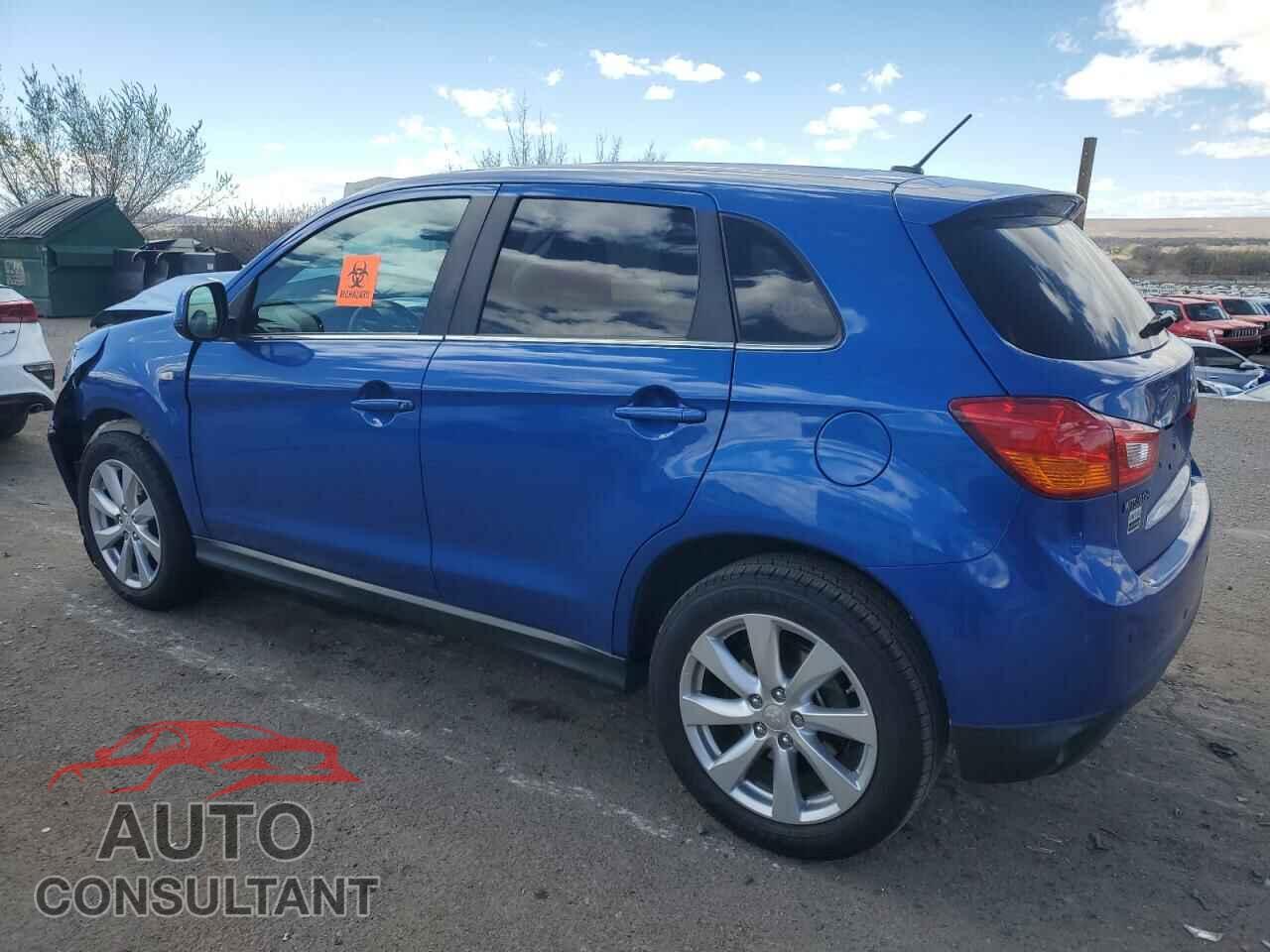 MITSUBISHI OUTLANDER 2015 - 4A4AP4AU2FE036687