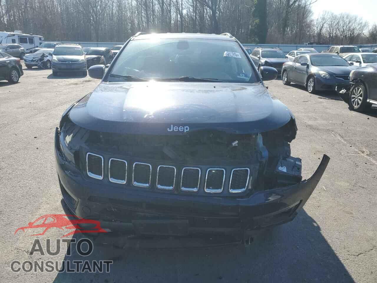 JEEP COMPASS 2019 - 3C4NJDBB2KT697055